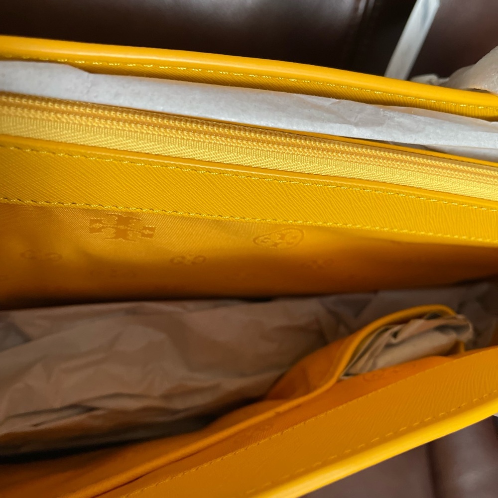 Tory Burch Emerson Buckle Tote